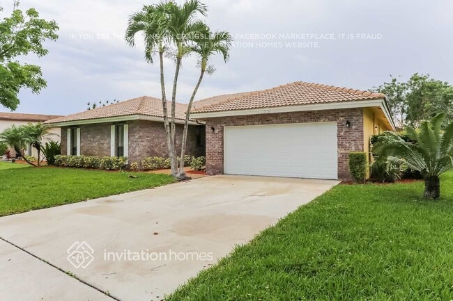 7120 NW 43rd St in Coral Springs, FL - Foto de edificio - Building Photo