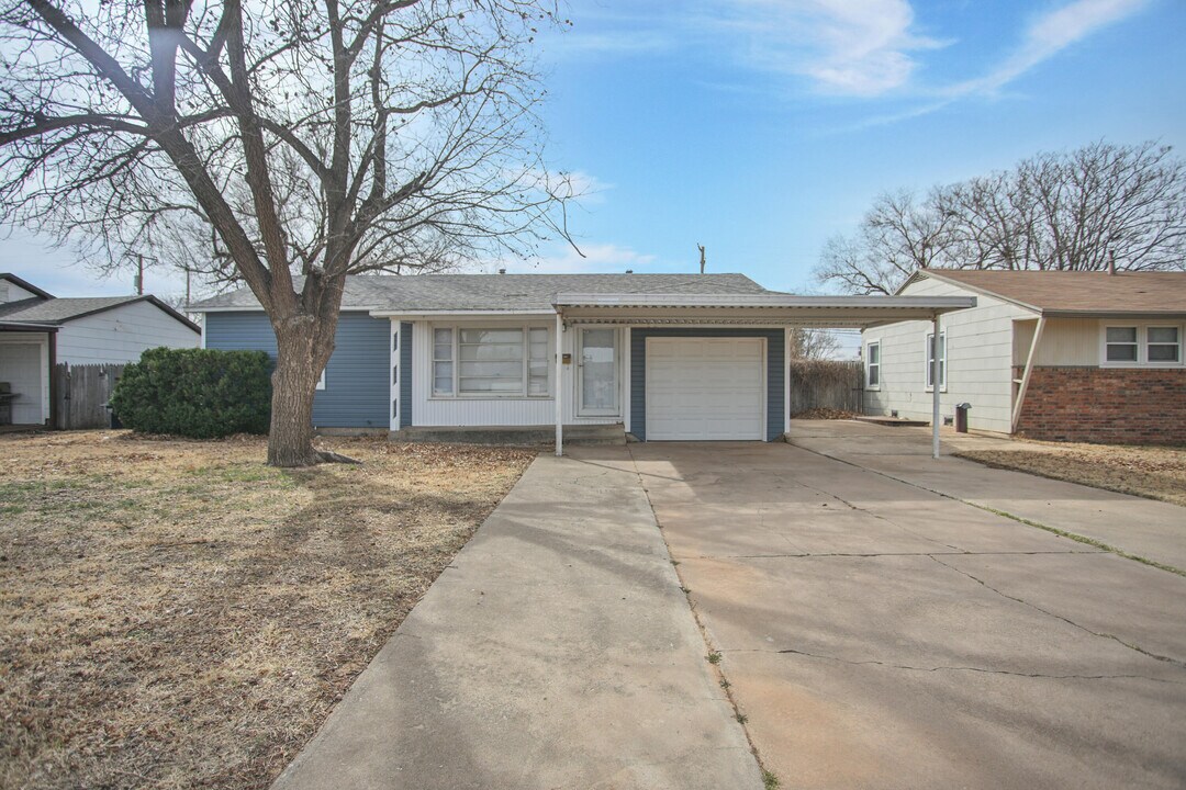 4309 42nd St in Lubbock, TX - Building Photo