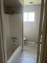 1815 Westwood Dr in Stafford, TX - Building Photo - Building Photo