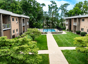 Fountain Villa Apartments in Cincinnati, OH - Building Photo - Building Photo