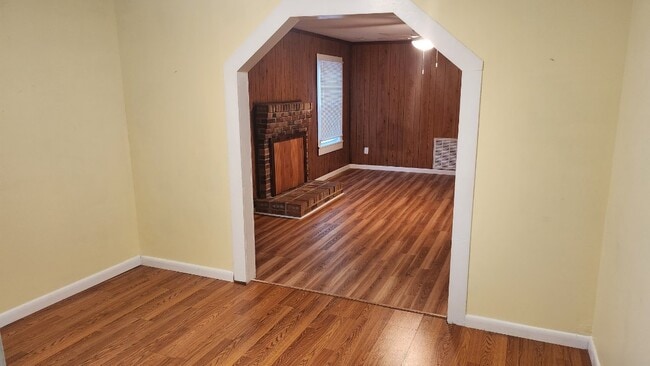 214 Cross Roads Dr in Seneca, SC - Building Photo - Building Photo