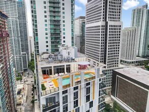 31 SE 6th St, Unit 1708 in Miami, FL - Building Photo - Building Photo