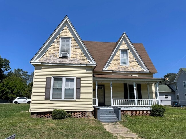 property at 626 Eldorado St