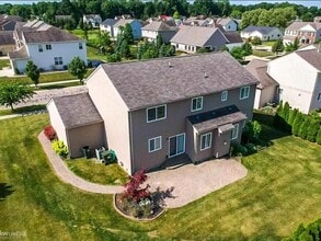 1550 Cinnabar Dr in Rochester Hills, MI - Building Photo - Building Photo