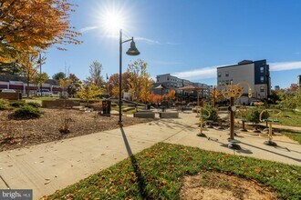 1704 Bandit Loop in Reston, VA - Building Photo - Building Photo