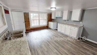 141 Glendale St in Spartanburg, SC - Building Photo - Building Photo