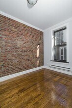 336 E 18th St in New York, NY - Foto de edificio - Building Photo