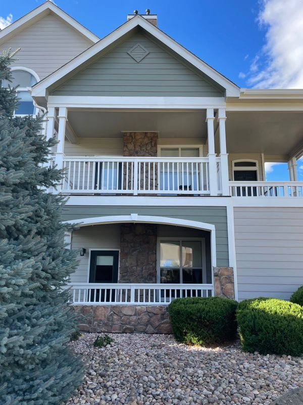 property at 6013 Castlegate Dr W