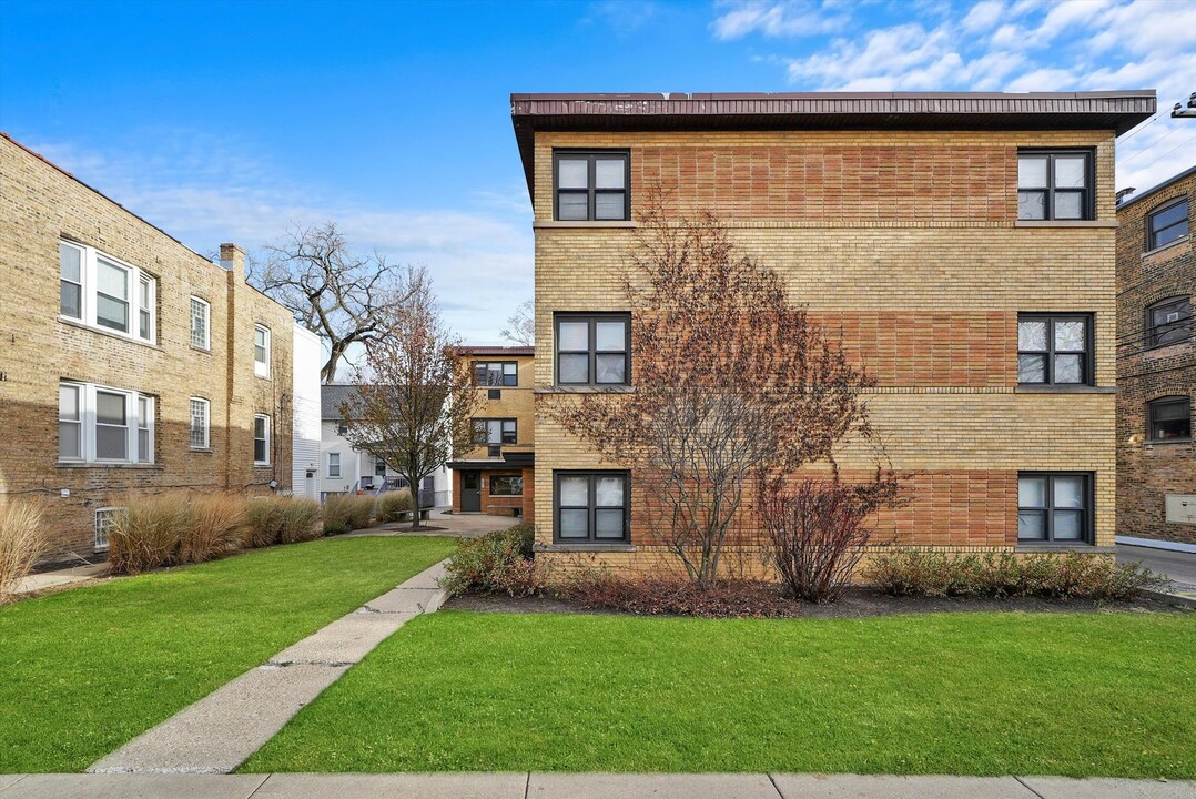 309 Sherman Ave in Evanston, IL - Building Photo