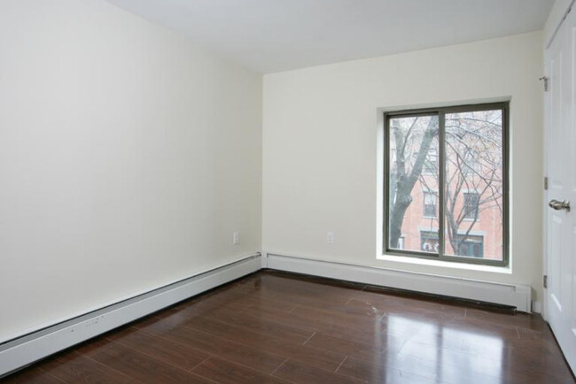 670 Tremont St, Unit 1 in Boston, MA - Building Photo - Building Photo