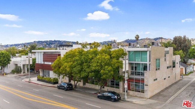 6615 Melrose Ave in Los Angeles, CA - Building Photo - Building Photo