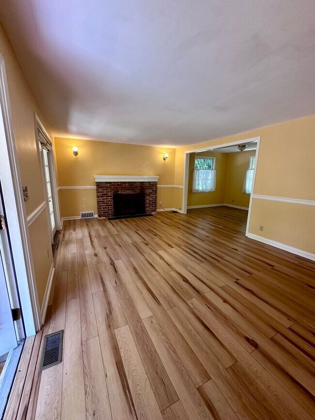 2302 NE 94th St in Seattle, WA - Building Photo - Building Photo