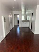 1900 Grace Ave-Unit -25 in Los Angeles, CA - Building Photo - Building Photo