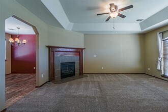 11857 NW 7th St in Yukon, OK - Building Photo - Building Photo