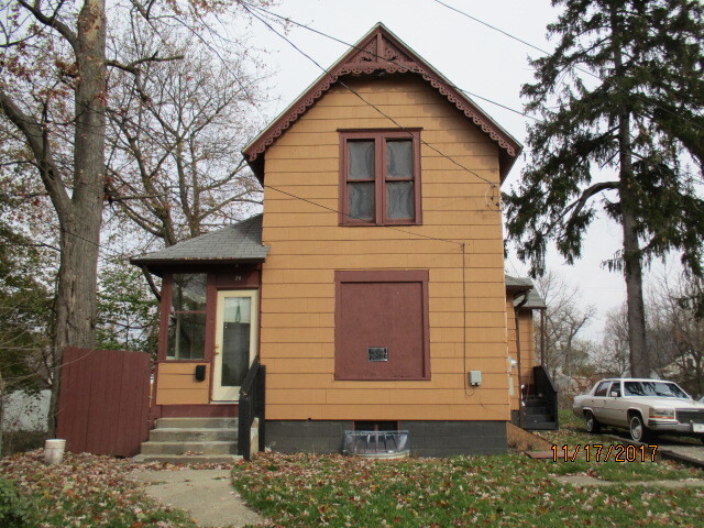 26 Annapolis Ave in Battle Creek, MI - Building Photo