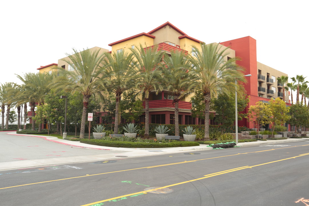 Granite Court in Irvine, CA - Building Photo