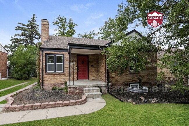 property at 3025 St Paul St
