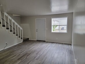 1624-1624 College St in Philomath, OR - Building Photo - Building Photo