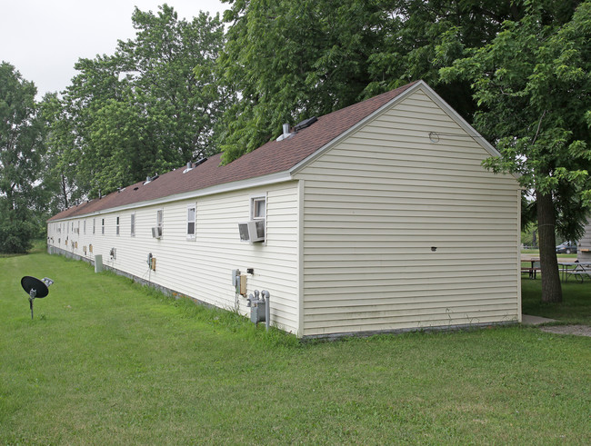 West Main Street Apartments in Kasson, MN - Building Photo - Building Photo