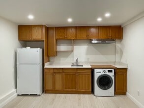 533 Verducci Dr, Unit 533 Verducci in Daly City, CA - Building Photo - Building Photo