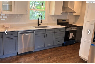 201 S Vine St in Hinsdale, IL - Building Photo - Building Photo