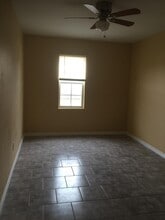 12 Pine Creek Cir in Lawton, OK - Building Photo - Building Photo