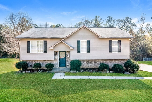 property at 694 S Hillcrest Rd