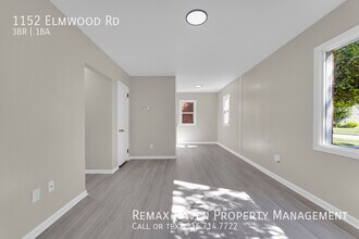 1152 Elmwood Rd in Mayfield Heights, OH - Building Photo - Building Photo