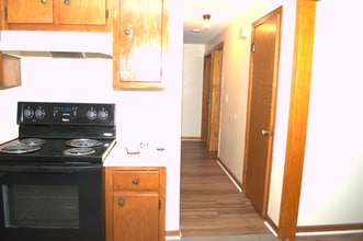 12 Maple Ave in Wallingford, CT - Building Photo - Building Photo