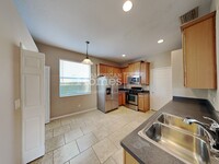 8565 Deer Chase Dr in Riverview, FL - Building Photo - Building Photo