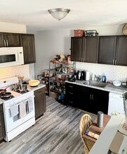 258 Robinson St in Pittsburgh, PA - Building Photo - Building Photo