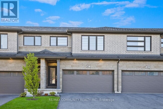property at 4552-4552 Portage Rd