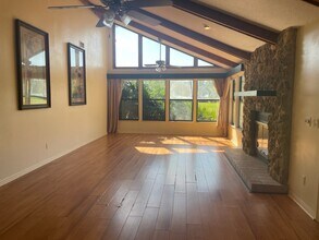 1074 Club House Blvd in New Smyrna Beach, FL - Building Photo - Building Photo