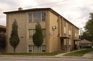 3533 Harlem Ave Apartments