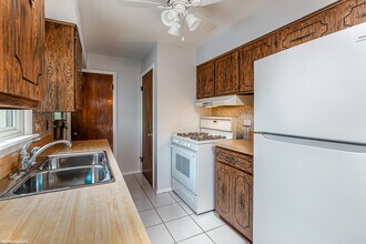 6645 Riverside Dr in Tinley Park, IL - Building Photo - Building Photo