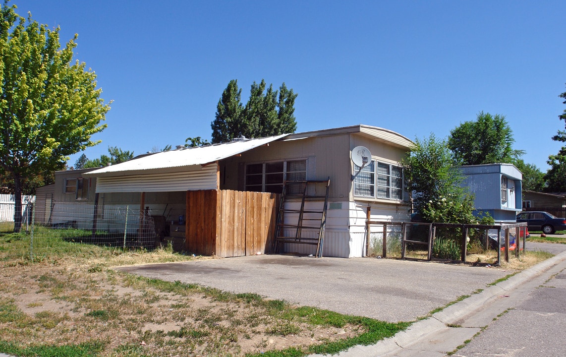 309 E 39th St in Garden City, ID - Foto de edificio