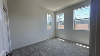 102 Hudson in Pomona, CA - Building Photo - Building Photo