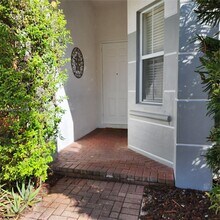 10955 NW 87th Ln in Miami, FL - Building Photo - Building Photo