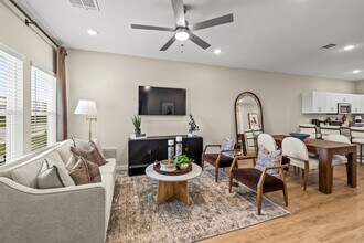 Living Fully Orchard Farms in Fort Worth, TX - Building Photo - Interior Photo