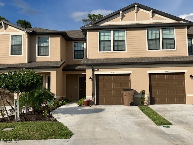 property at 14207 Oviedo Pl