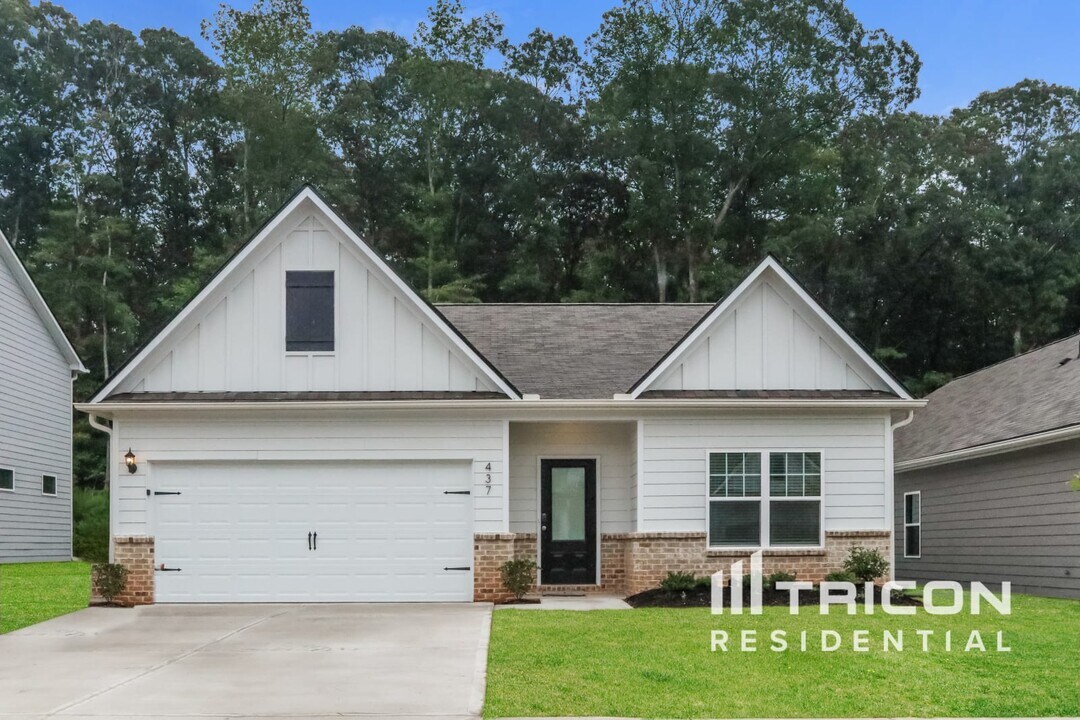 437 Prescott Wy in Villa Rica, GA - Building Photo