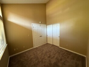 524 Oakmeadow Ct in Vacaville, CA - Building Photo - Building Photo