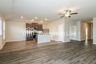 1600 Maroon Dr in El Reno, OK - Foto de edificio - Building Photo