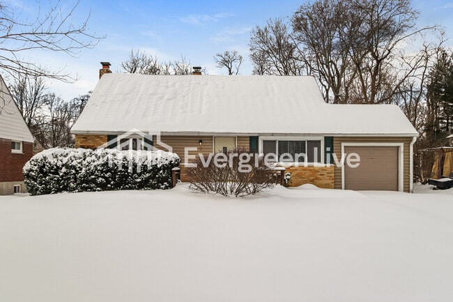 property at 6 Deerhill Ln