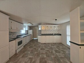 6343 Beloit Ave in Keystone Heights, FL - Building Photo - Building Photo