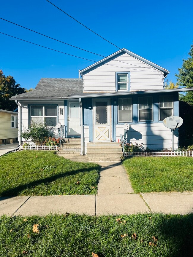 441 W Exchange St, Unit 1