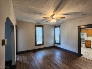 139 Highland Ave in Cambridge, OH - Building Photo - Building Photo