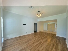 316 Brady Way in Panama City, FL - Building Photo - Building Photo