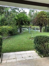 107 Crystal Lake Ln in Valparaiso, FL - Building Photo - Building Photo