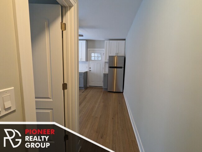1948 W Wilson Ave, Unit 2R in Chicago, IL - Building Photo - Building Photo